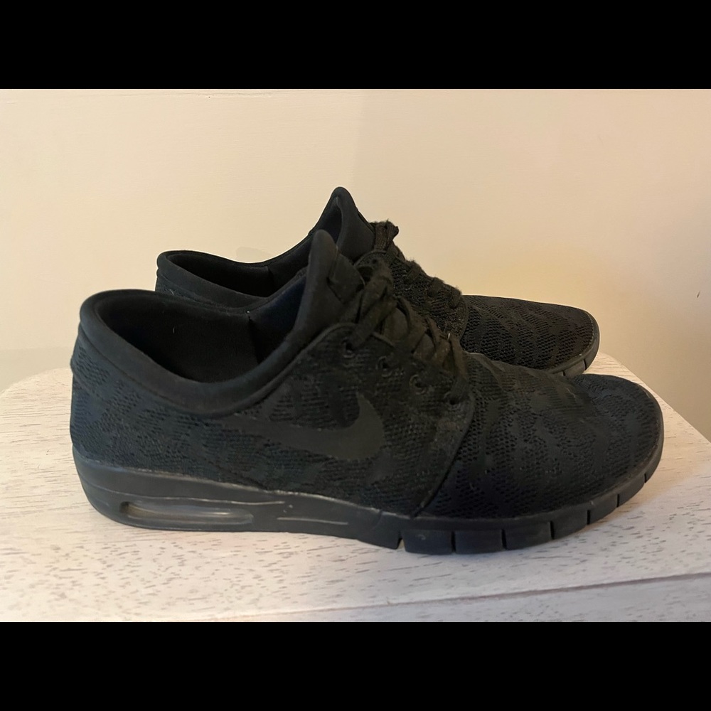 Mens Nikes